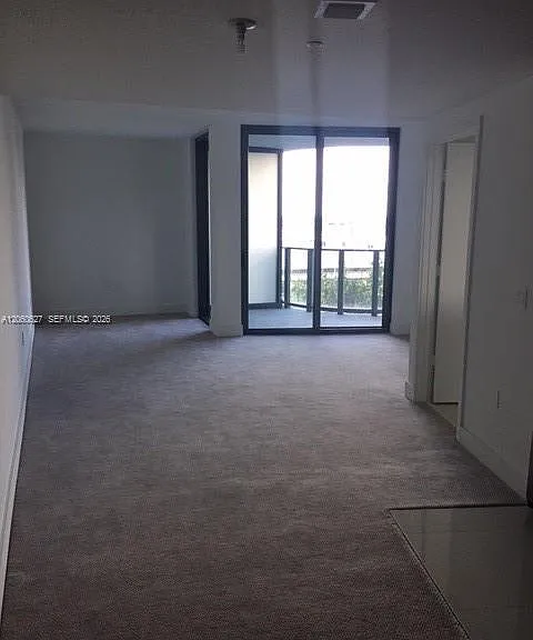 121 NE 34th St #914 — Photo 4