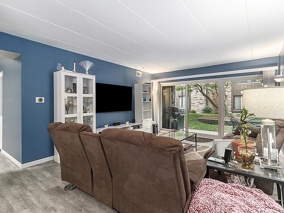 5th image of 7517 175th St