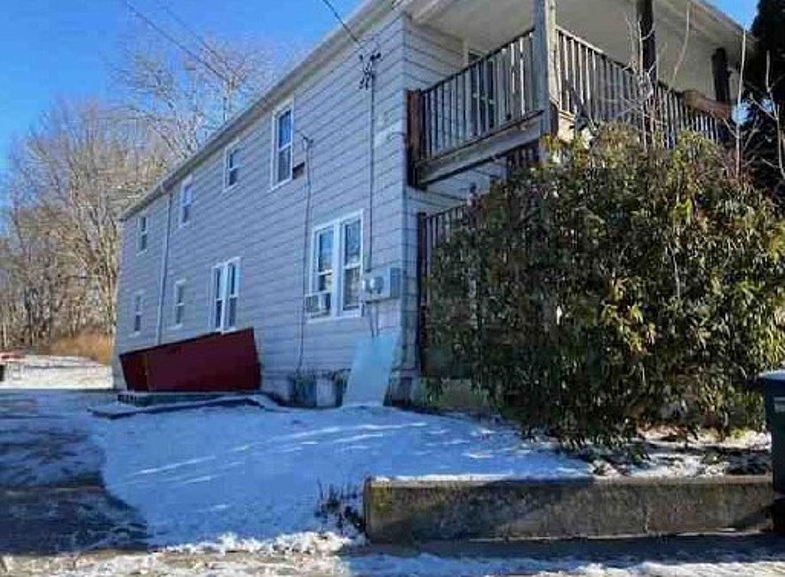 125 Liberty St, Pawcatuck, CT 06379 MLS 0 Zillow