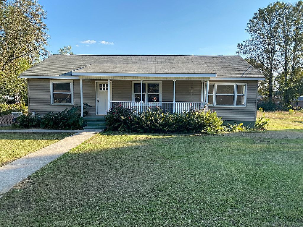 555 7th Ave SW, Graysville, AL 35073 | Zillow