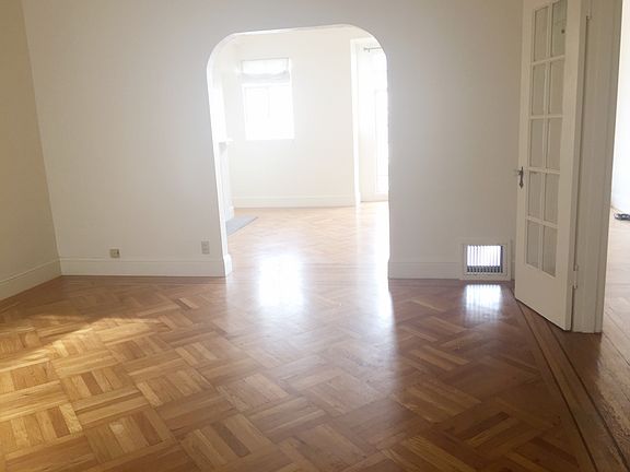 3rd image of 77 Cervantes Blvd