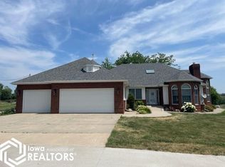 2704 Highway 30, Chelsea, IA 52215