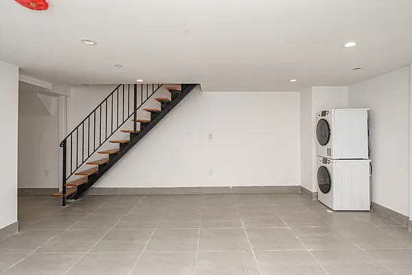 Rented by MySpaceNYC | media 21