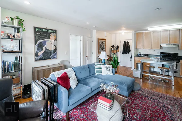 Rented by Highline Residential | media 10