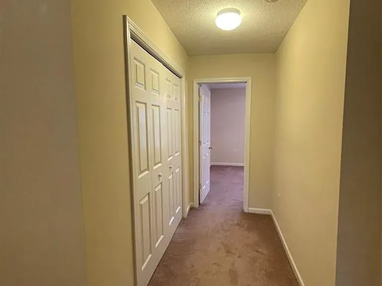 1615 Oak Leaf Dr NW — Photo 19