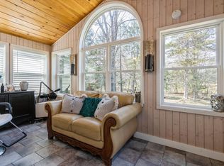 21 Creek Bend Rd, Hopewell Junction, NY 12533