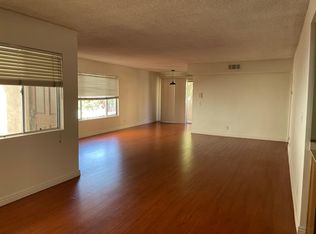 11957 Darlington Ave, Los Angeles, CA 90049