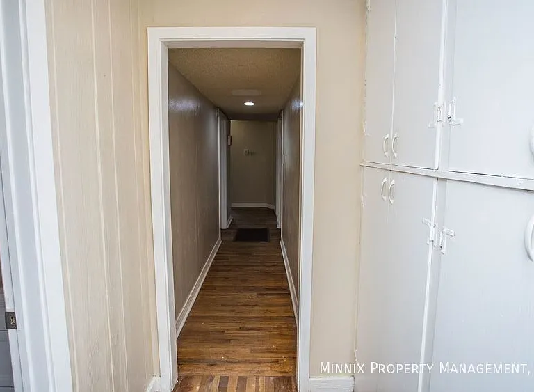 3406 28th St — Photo 32