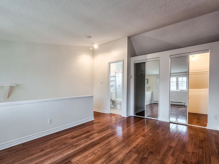 233 Berkeley St — Photo 10