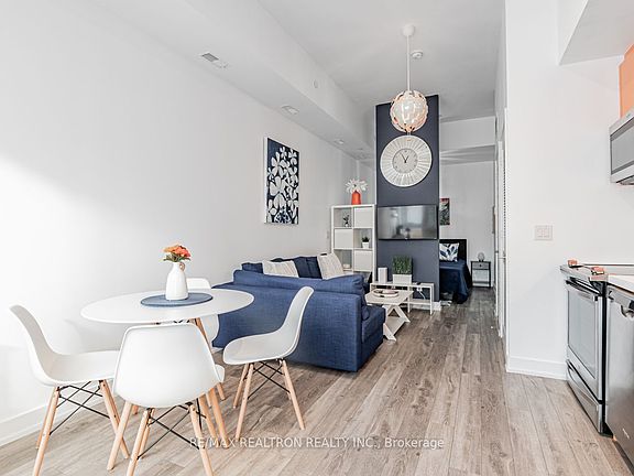5th image of 317 Broward Way #122
