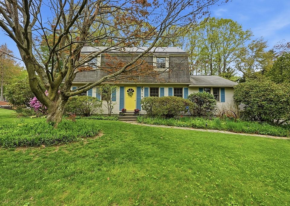 1st image of 6 Woodlawn Rd