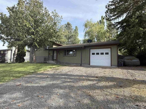 1007 Cedar Ave, Moscow, ID 83843