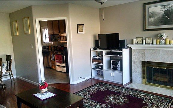 3rd image of 3248 N Sierra Way