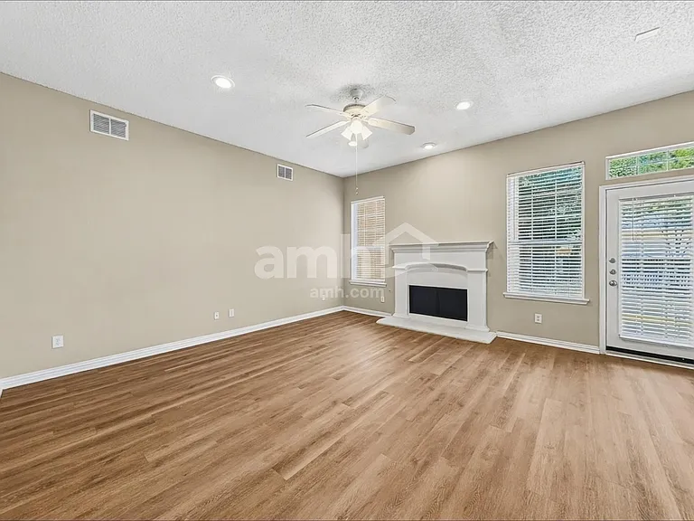 3307 Saint Pierre — Photo 6