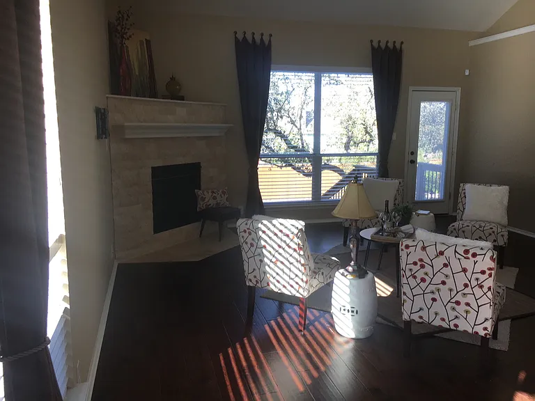 1747 Heavens Peak — Photo 3