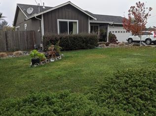 1888 Columbus Ave, McKinleyville, CA 95519