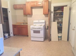 90A Norfolk St #8, Cambridge, MA 02139