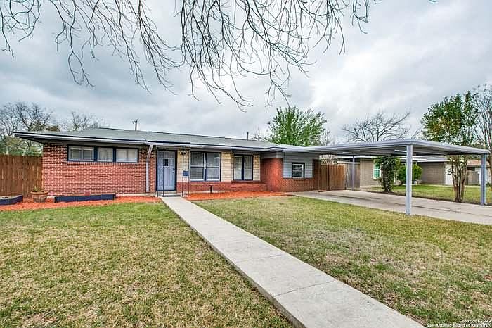 1st image of 1306 Oblate Dr