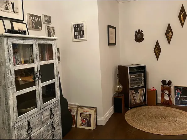 135 East 39th Street image 19 of 20