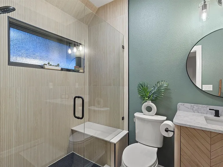 1504 Brook Ln — Photo 29