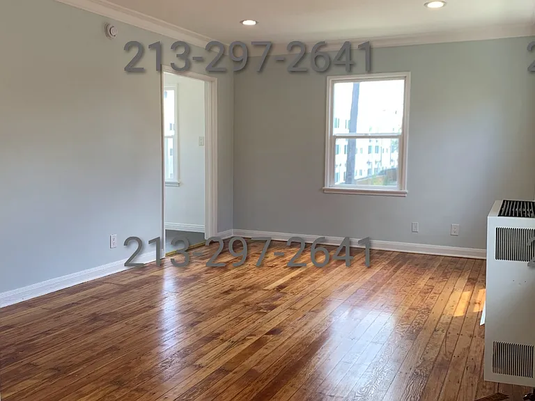 1211 S Westmoreland Ave #A — Photo 3