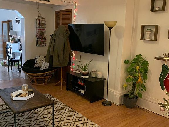 3rd image of 2126 E Carson St #8186048