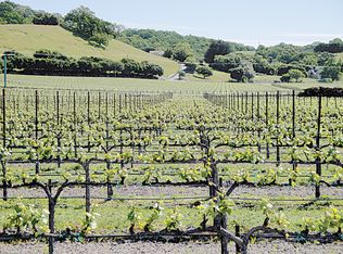 Pleasant Ave, Santa Rosa, CA 95403