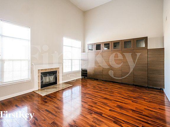5th image of 18946 Monarch Springs Dr