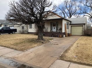 1219 Pinecrest Ave, Garden City, KS 67846