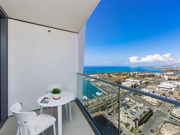 1000 Auahi St APT 3611, Honolulu, HI 96814