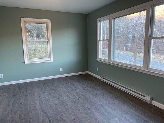 2nd image of 100 Railroad Ave