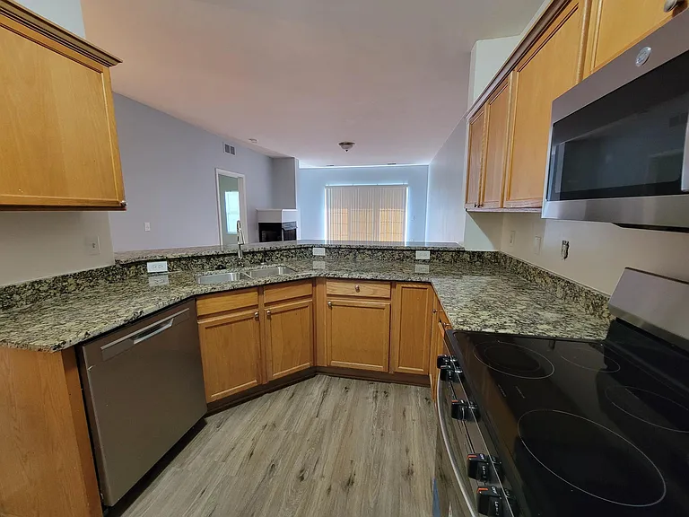 43162 Pendleton Cir — Photo 18