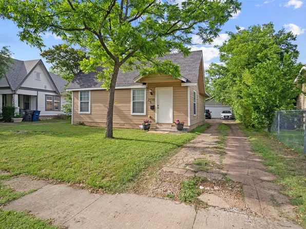 2539 Sharon St, Dallas, TX 75211