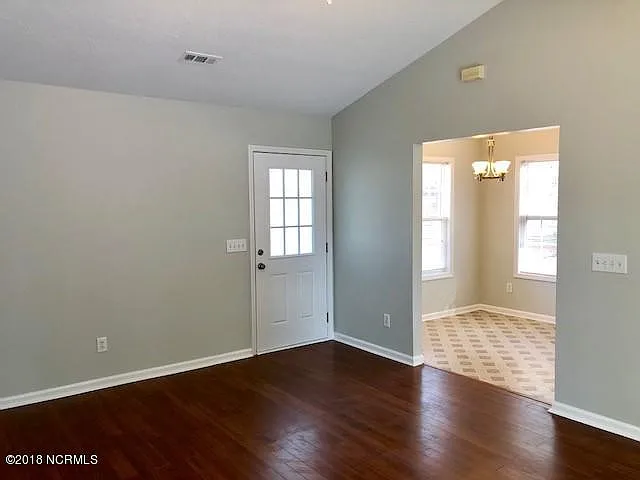 79 SE Stoney Creek Ln — Photo 6