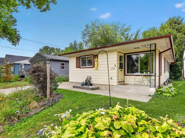 2334 Superior St, Madison, WI 53704