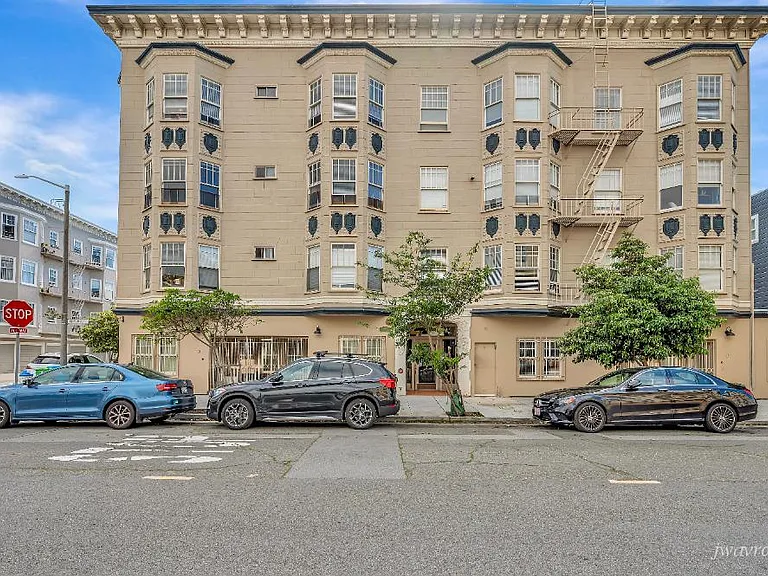 1801 Beach St #D — Photo 16