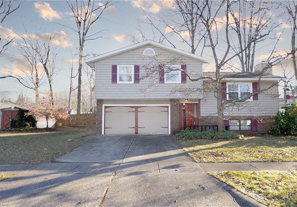 1st image of 475 Sperry Dr