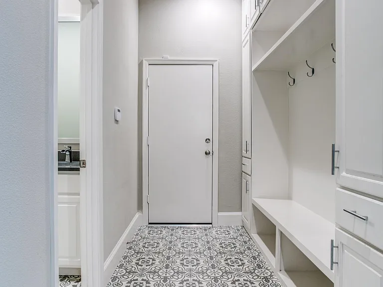 5009 Sail Creek Dr — Photo 22