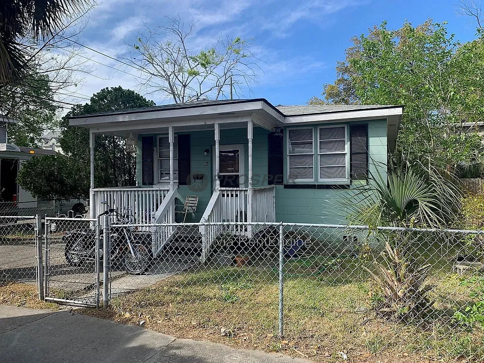 45 Drake St