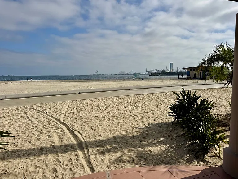 1400 E Ocean Blvd #2208 — Photo 34