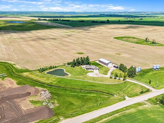 4th image of 252042 S Township Road 230