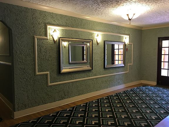 2nd image of 315 High St #106