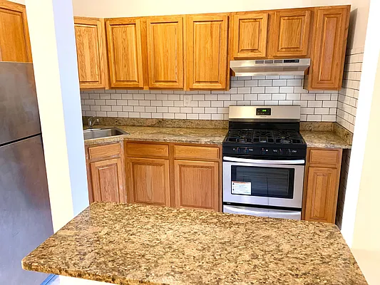 Rented by Vass Stevens Group | media 18