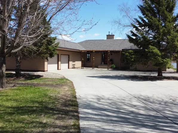 264 60th Ave NE, Willmar, MN 56201