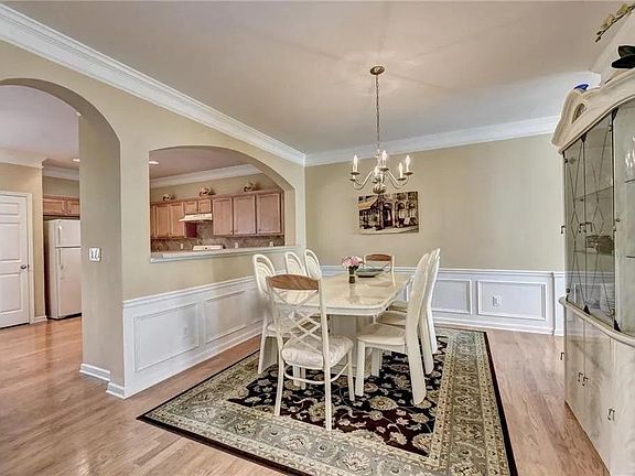 Separate Dining Room