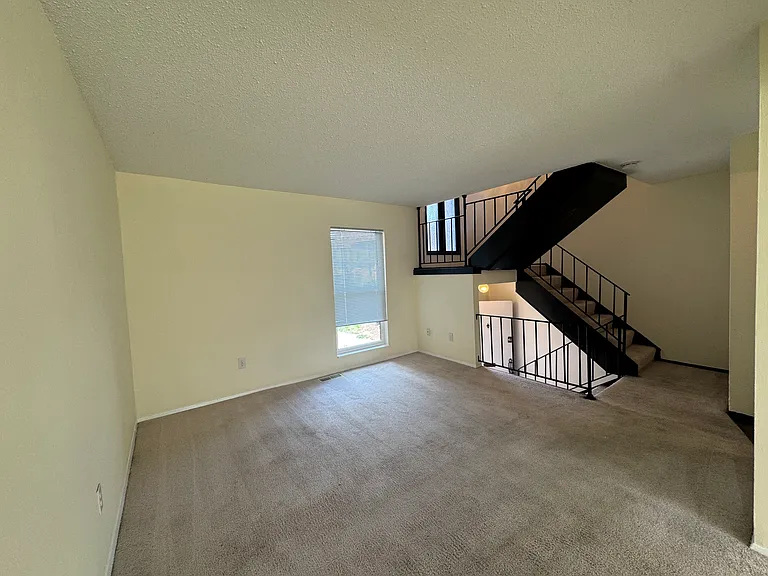 181 Carmel Woods Dr — Photo 10