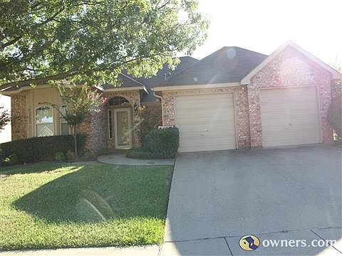 2nd image of 300 Loma Alta Dr