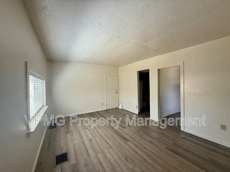 1 bed, 1.0 bath, 600 sqft, $1,175 — Photo 3