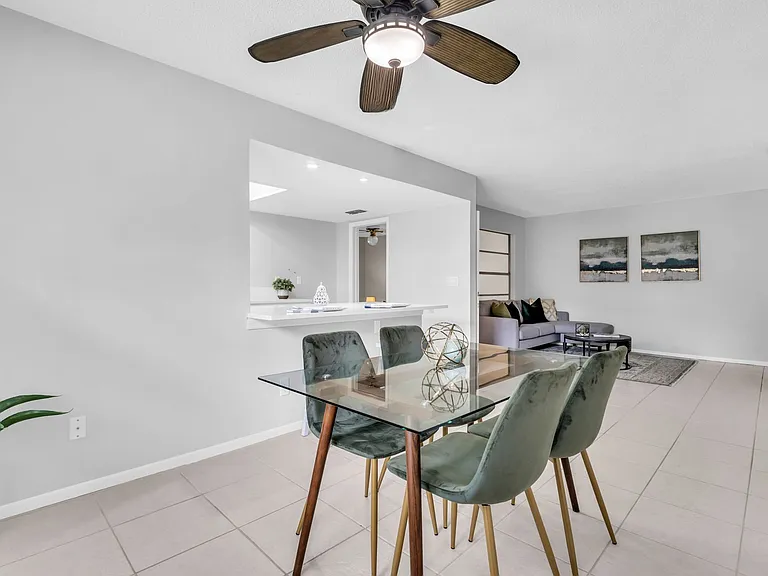 3472 Maclaren Dr — Photo 5