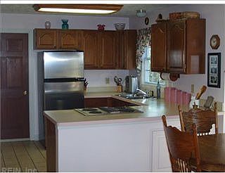 4th image of 109 Evergreen Way